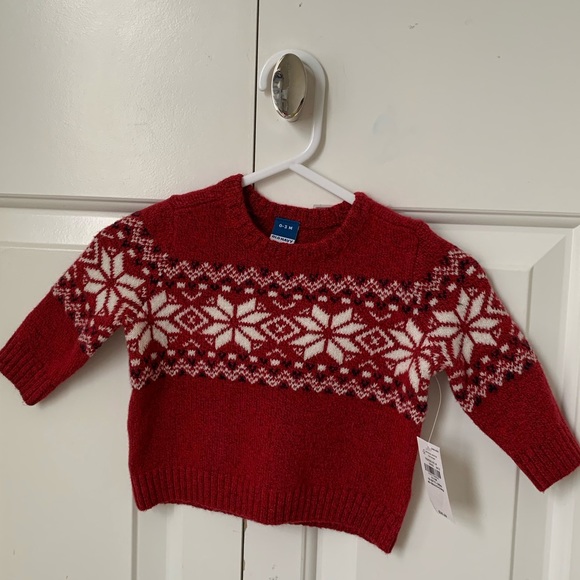 Sweater 💚2 for 20💚 - Picture 1 of 1